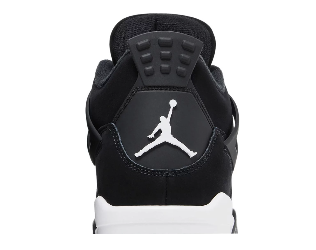 Air Jordan 4 Retro 'White Thunder'